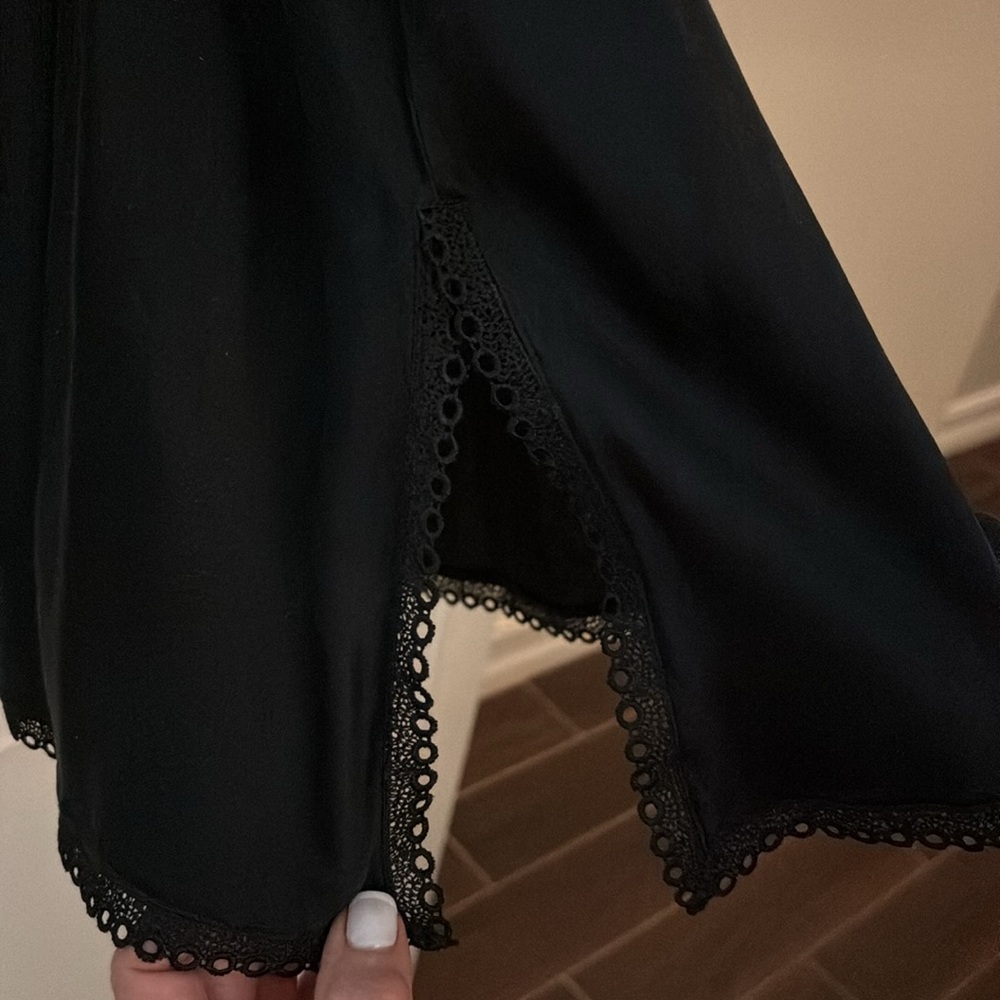 Elegant Black Lace Trim Nightgown/Slip - Picture 5 of 9